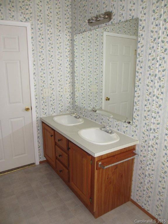 444 Sassafras Drive - Photo 7