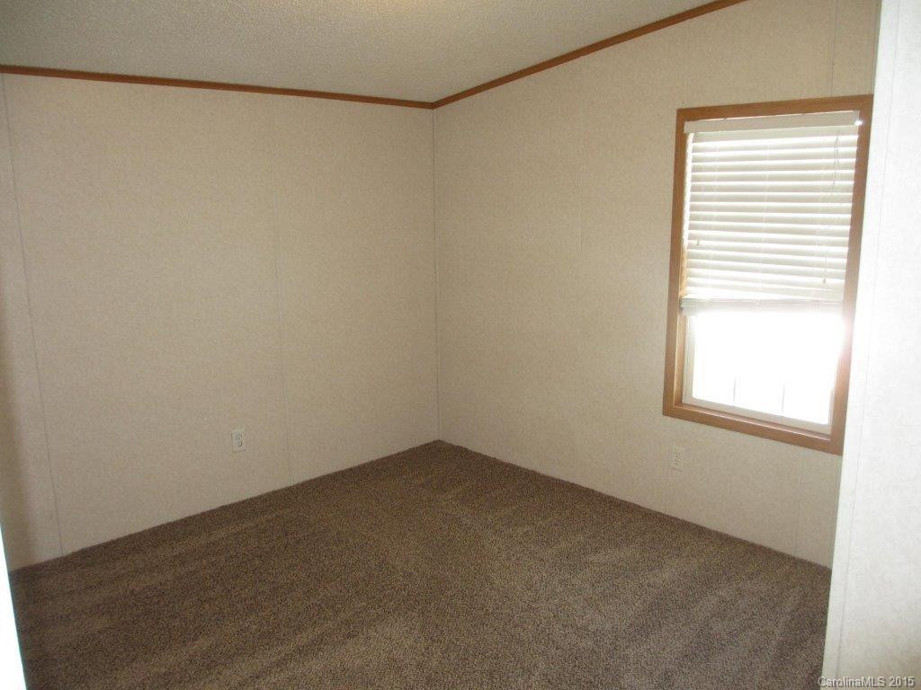 444 Sassafras Drive - Photo 9