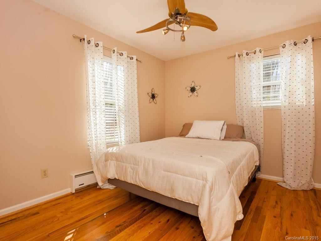 255 Crescent Drive - Photo 10