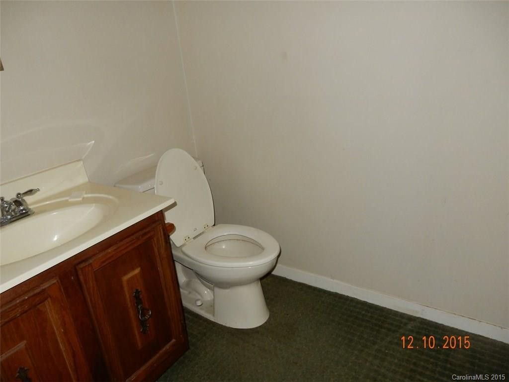 16 East Hill Drive - Photo 21