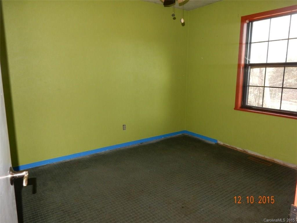 16 East Hill Drive - Photo 22