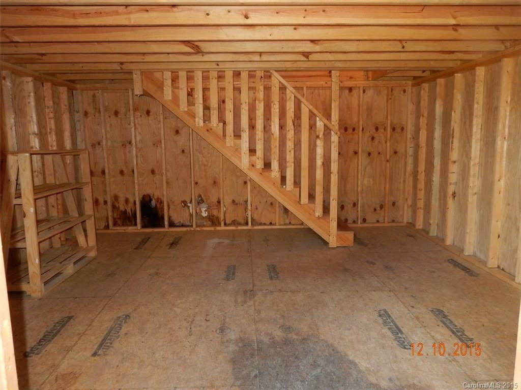 16 East Hill Drive - Photo 9