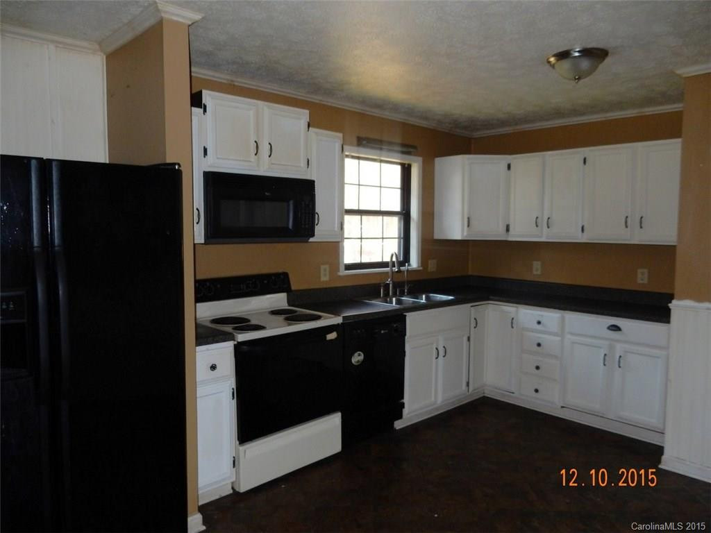 16 East Hill Drive - Photo 10
