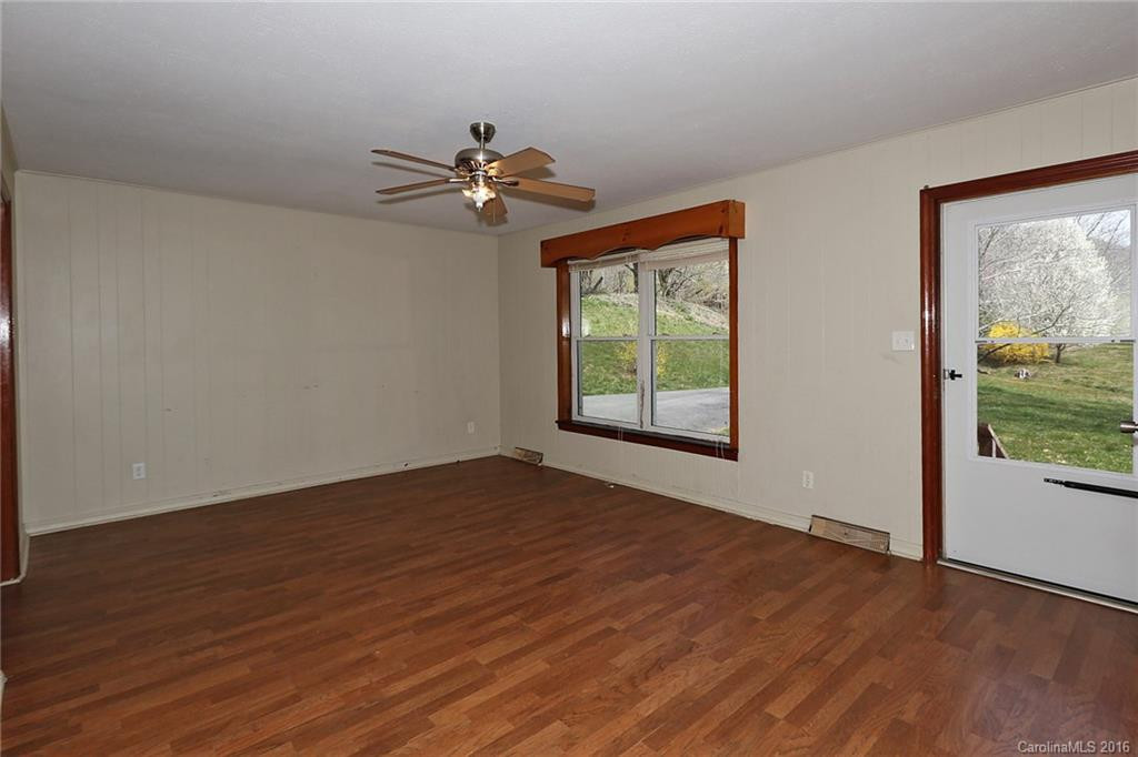 52 Walnut Road - Photo 8