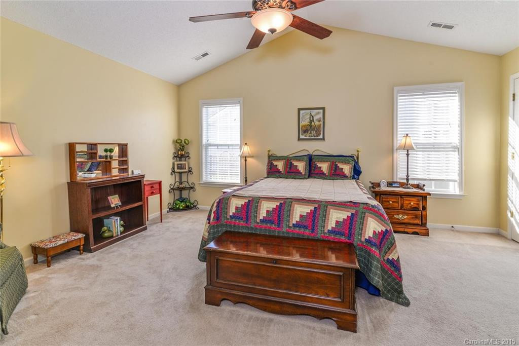 182 Misty Valley Road - Photo 11