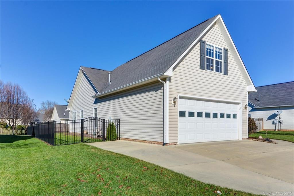 182 Misty Valley Road - Photo 21