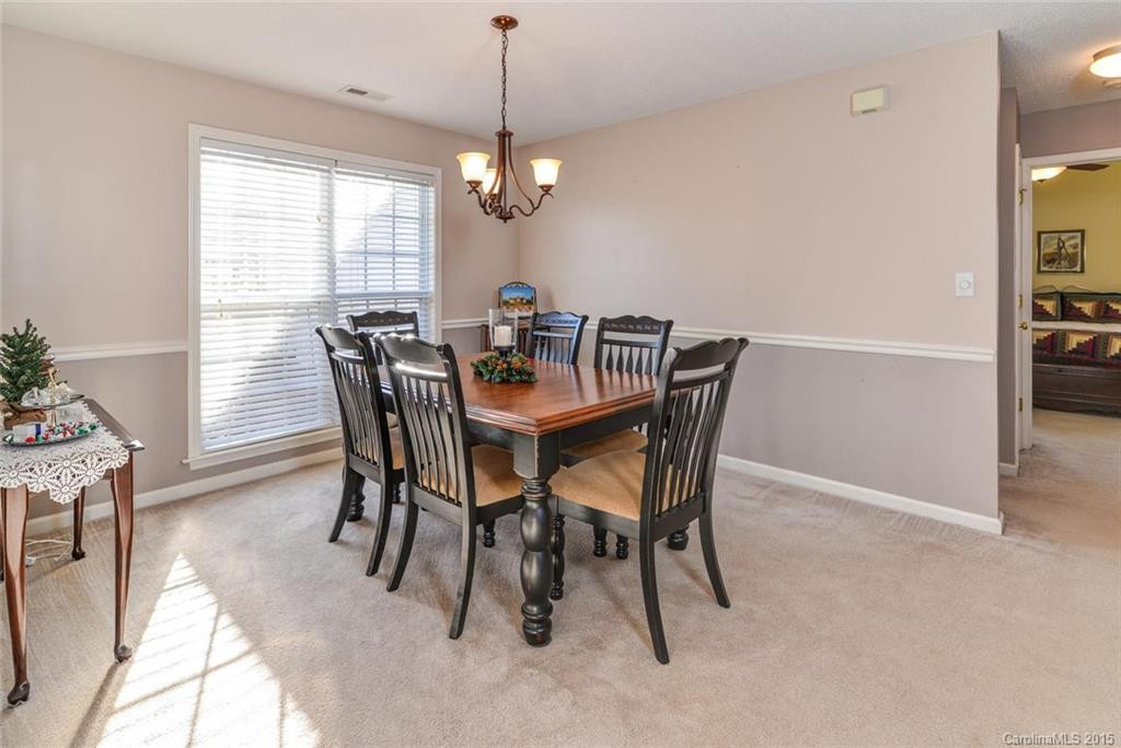 182 Misty Valley Road - Photo 4