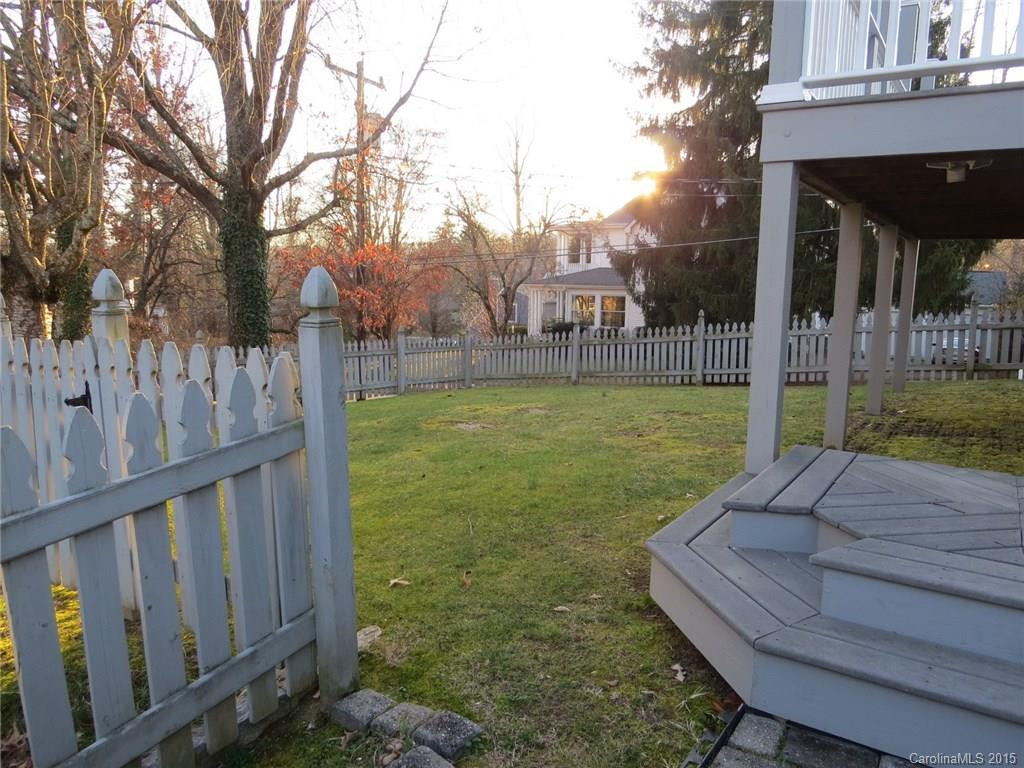 640 5th Avenue - Photo 12