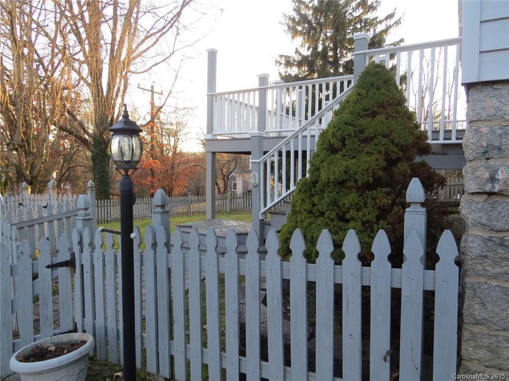 640 5th Avenue - Photo 15