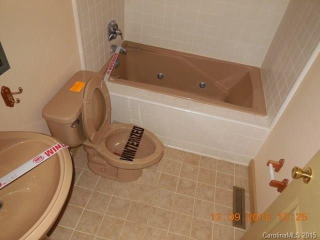2484 Upper Whitewater Road - Photo 12