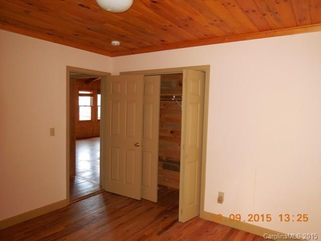 2484 Upper Whitewater Road - Photo 8