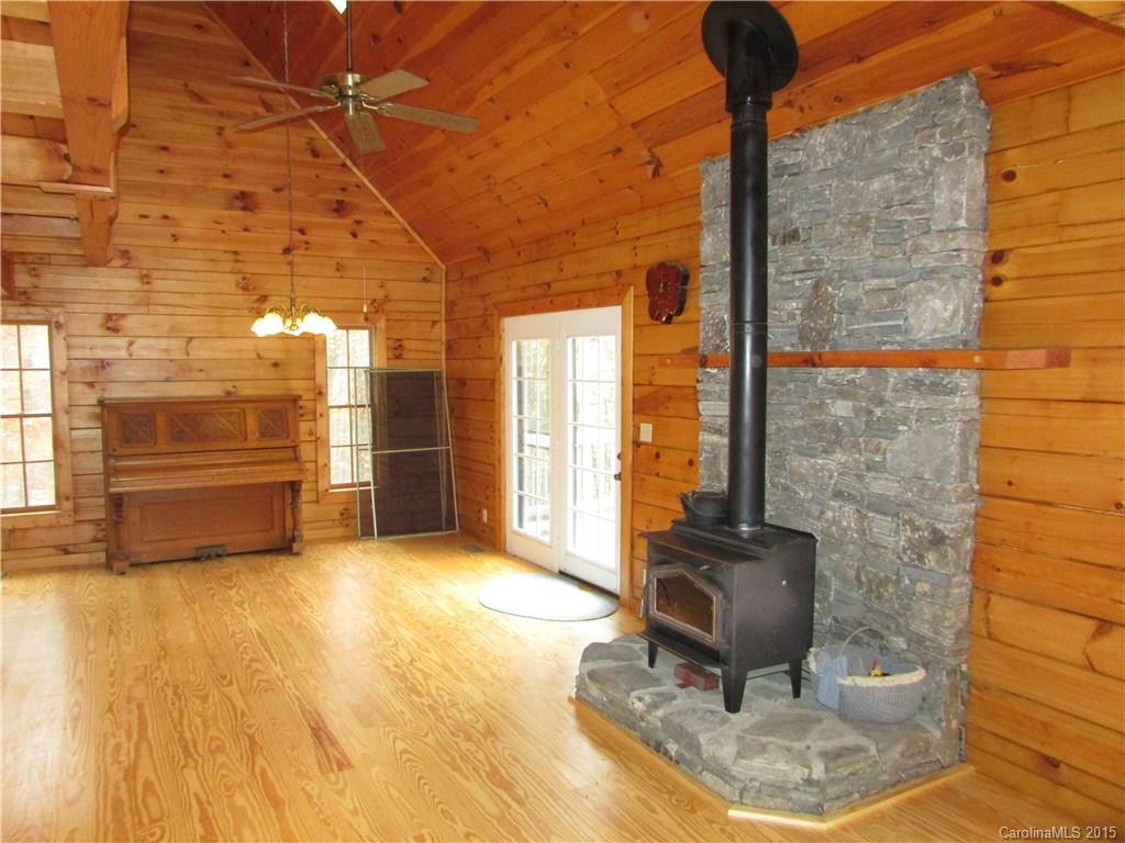 61 Pioneer Lane - Photo 4