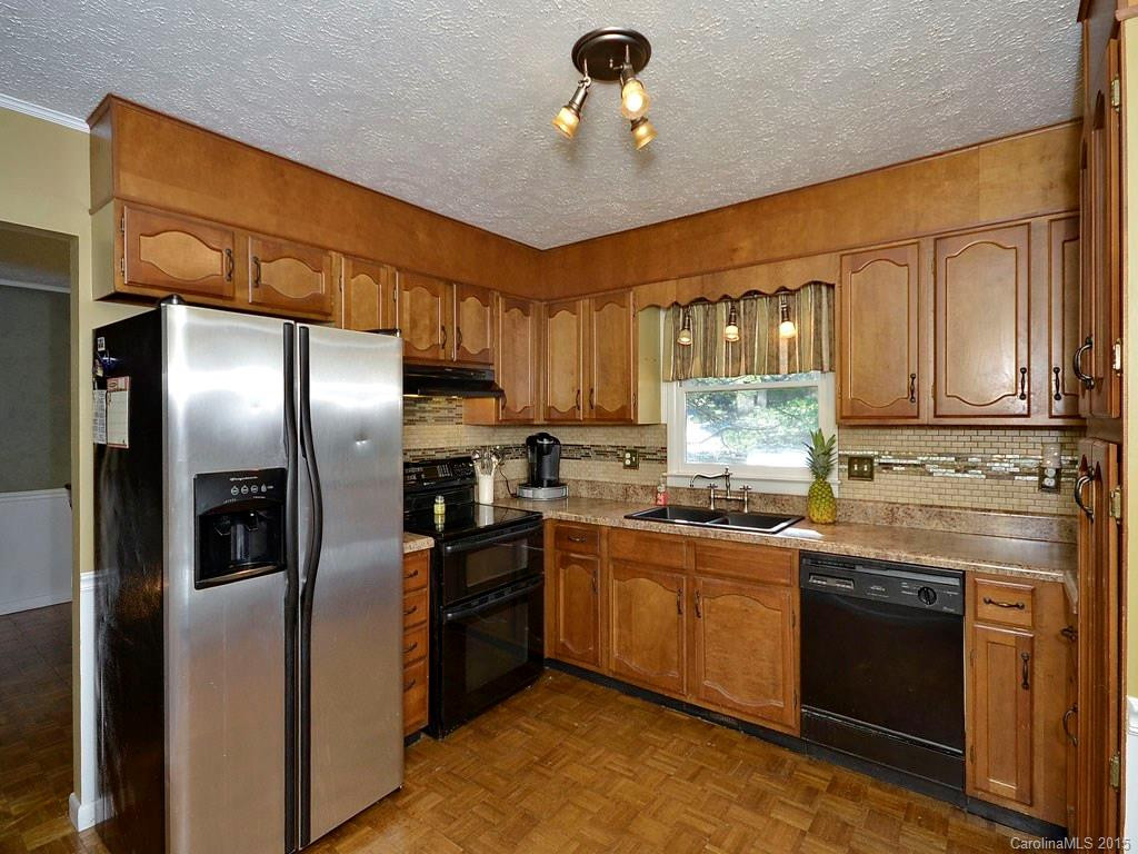 5 Tucaway Drive - Photo 6