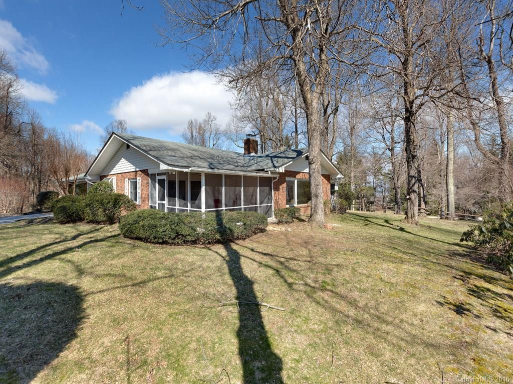 106 Skyway Drive