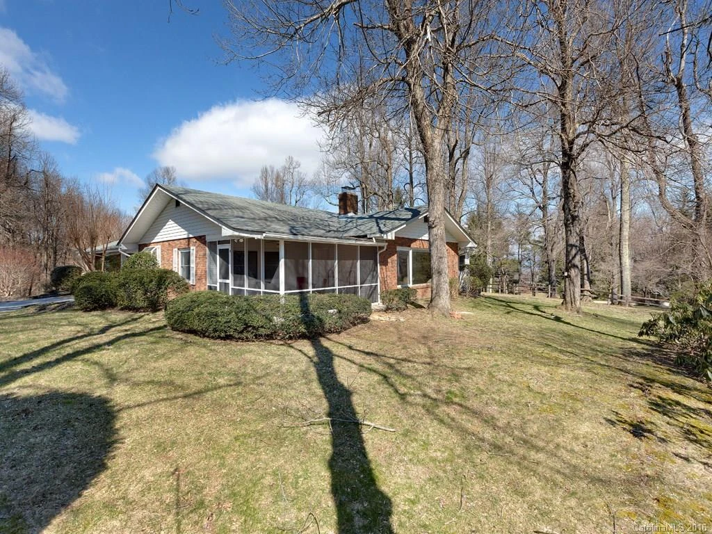 106 Skyway Drive