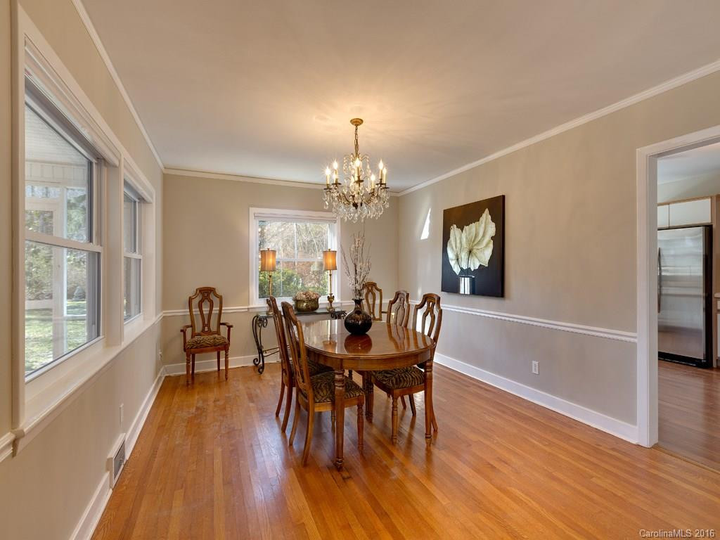 106 Skyway Drive - Photo 7
