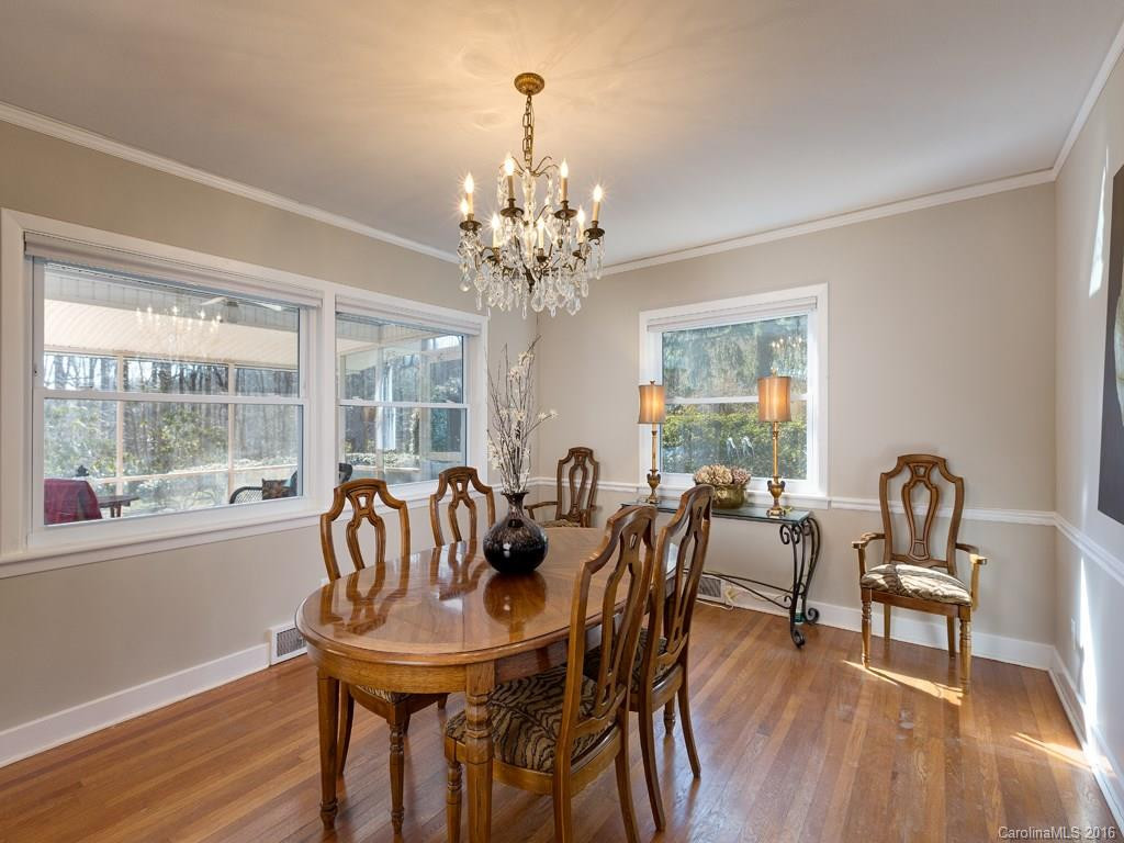 106 Skyway Drive - Photo 8