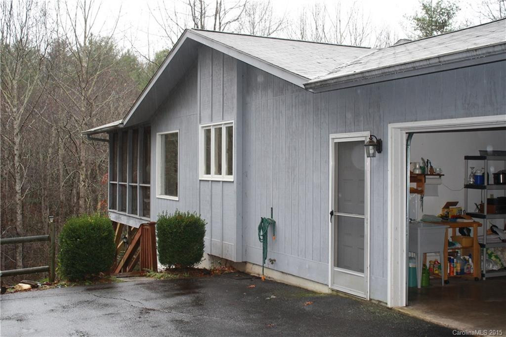 60 Bee Ridge Road