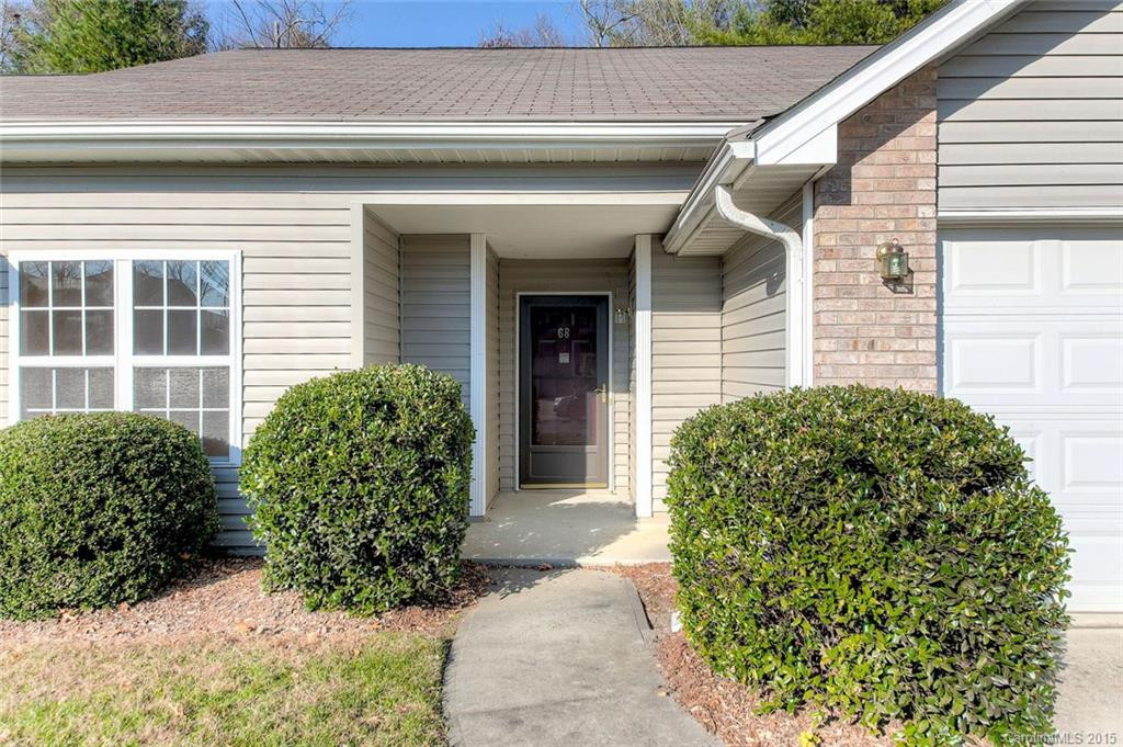68 Wiltshire Circle #. - Photo 2