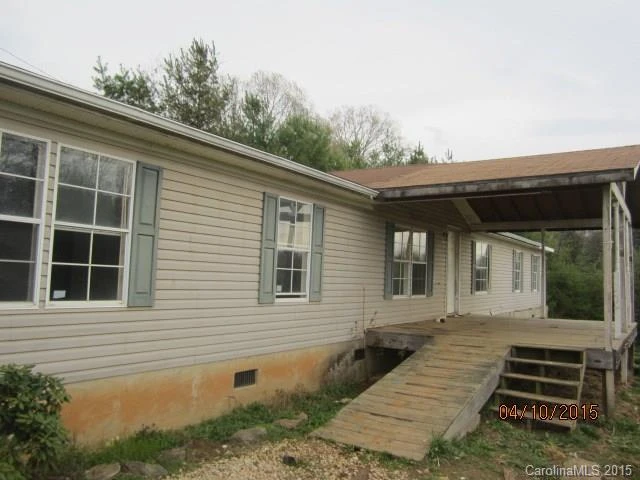 918 Jenkins Valley Road