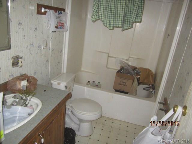 918 Jenkins Valley Road - Photo 8