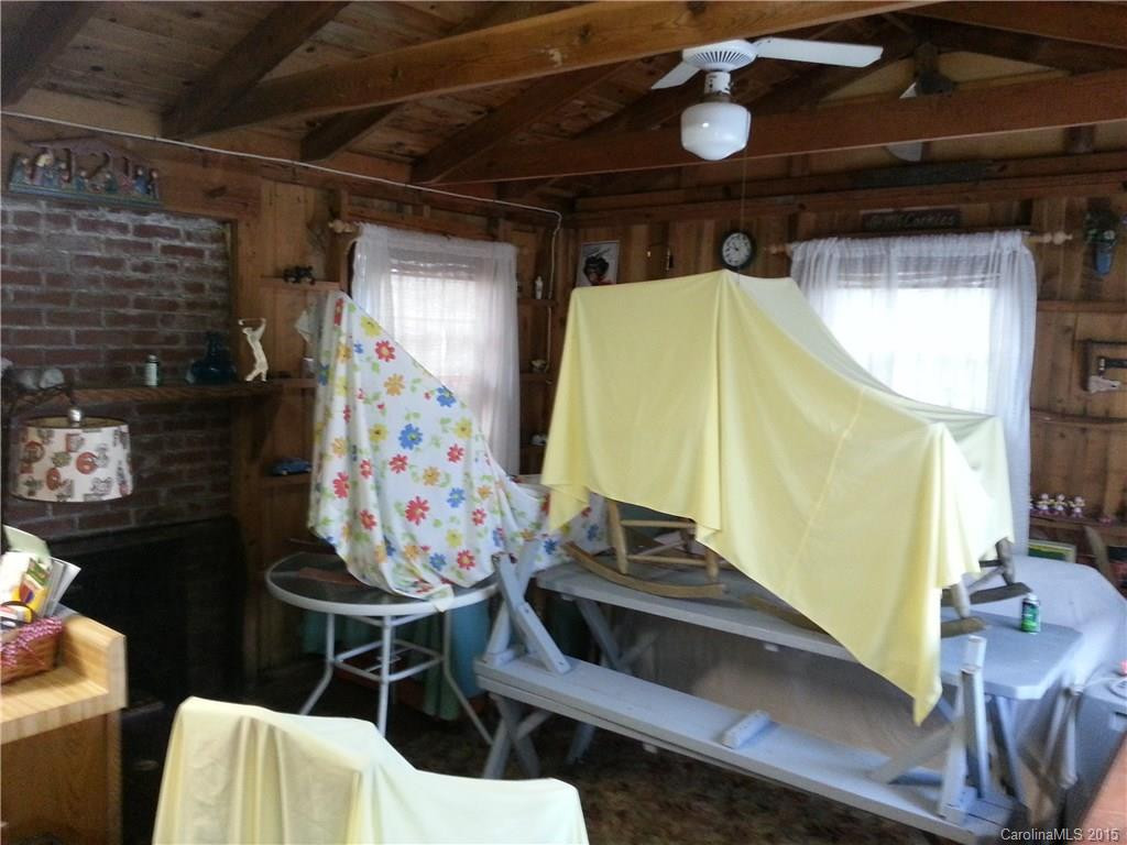 341 Chapman Road - Photo 13