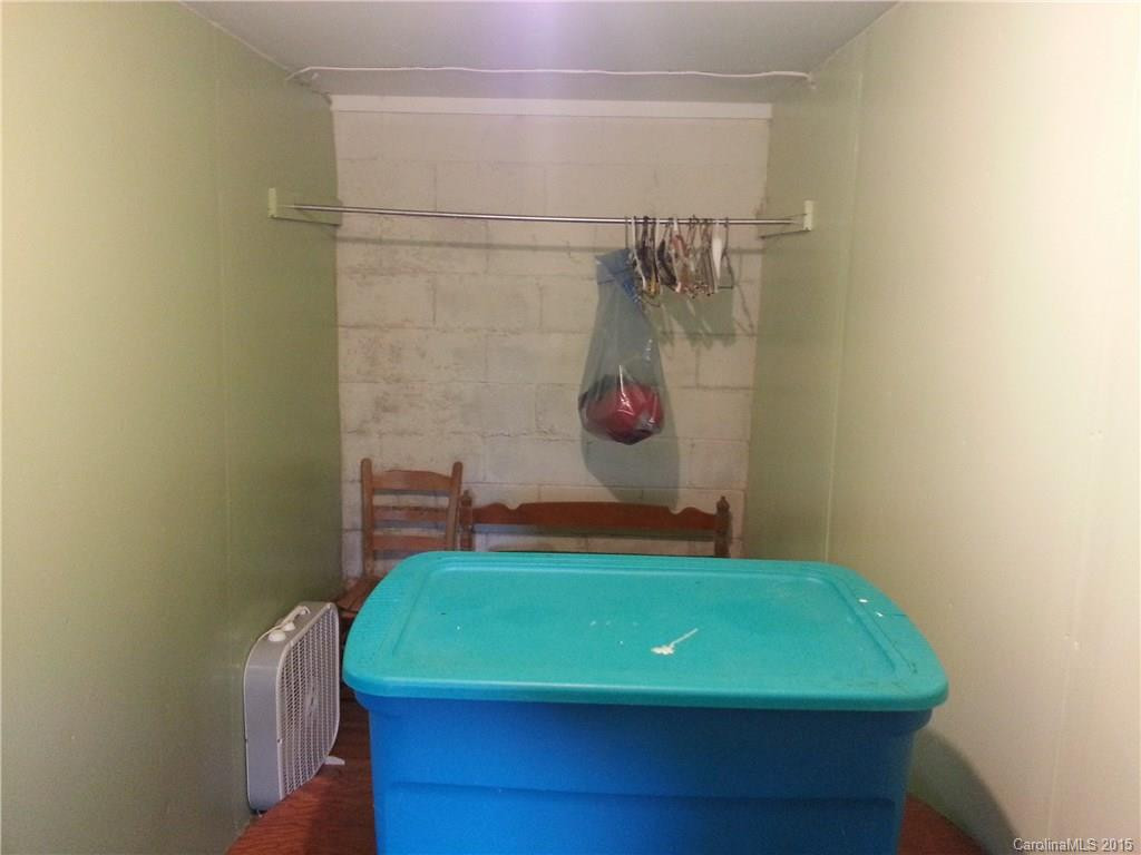 341 Chapman Road - Photo 18