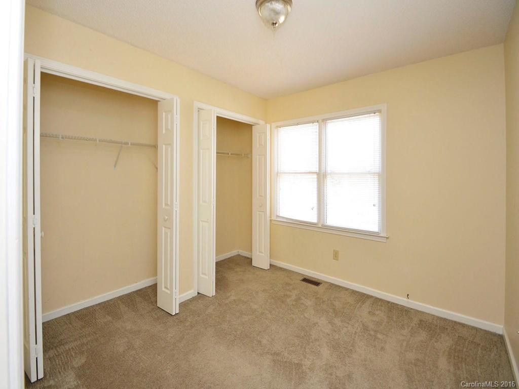 108 Briarcreek Court - Photo 18