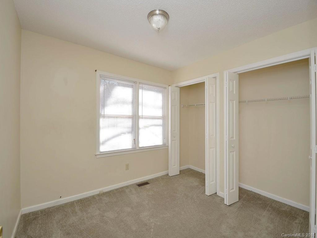 108 Briarcreek Court - Photo 20