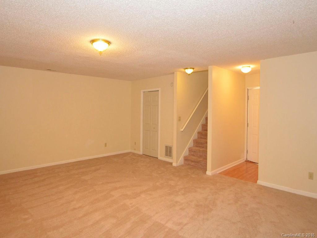 108 Briarcreek Court - Photo 21
