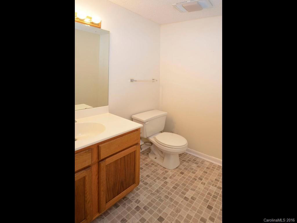 108 Briarcreek Court - Photo 22