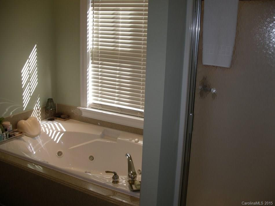 590 Hawk Ridge Drive - Photo 8