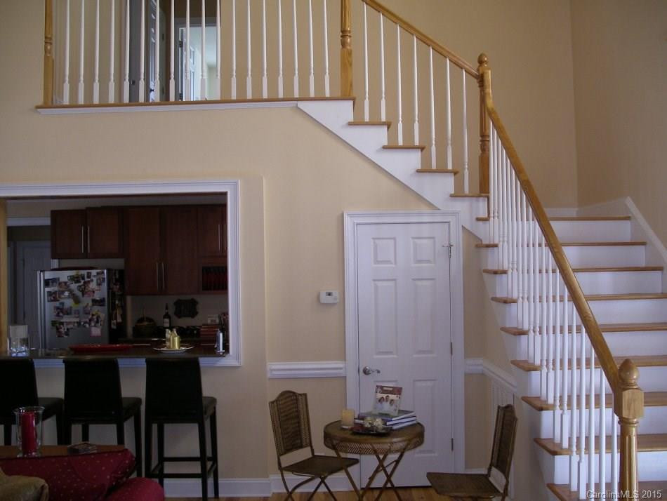 590 Hawk Ridge Drive - Photo 10