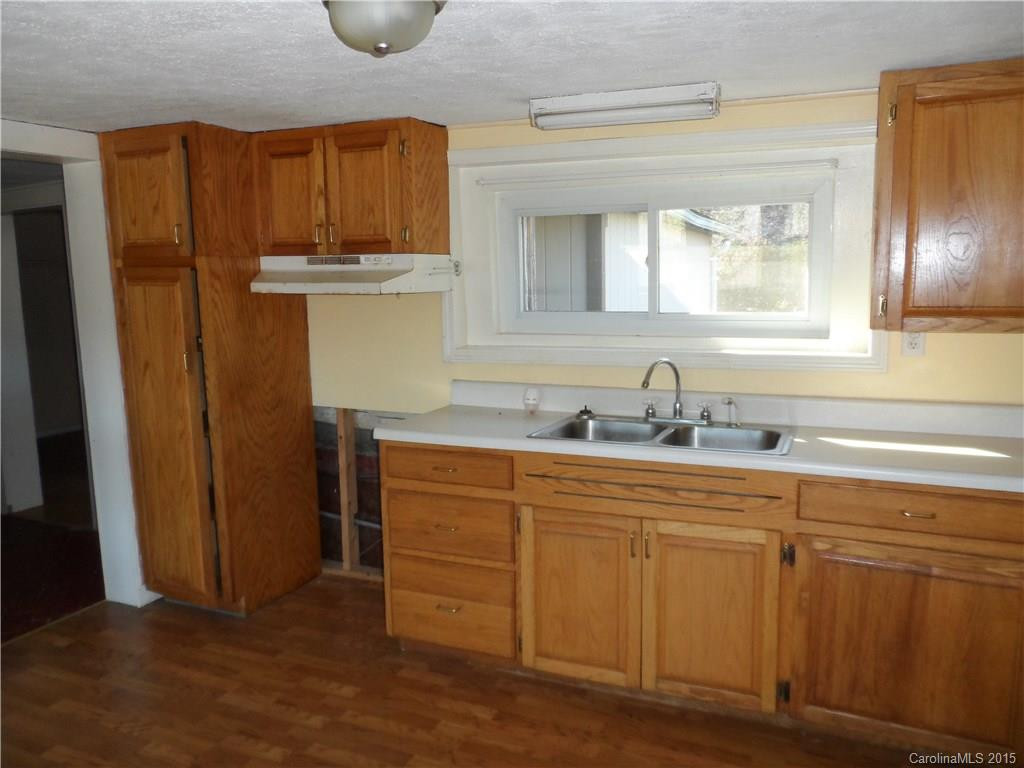 3601 Evans Road - Photo 2