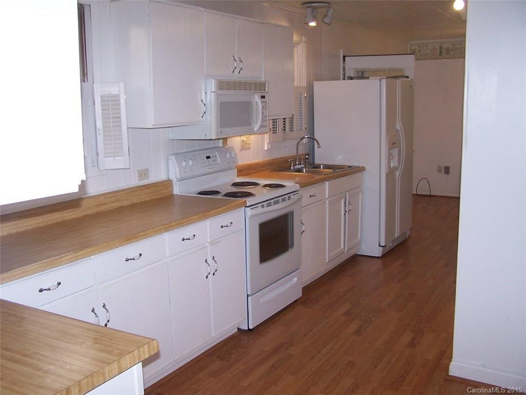 102 Ninth Street - Photo 16