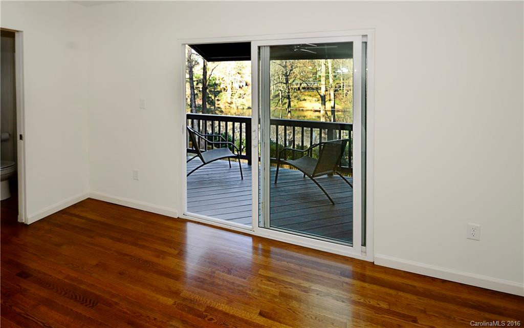 8 Shore Drive - Photo 7