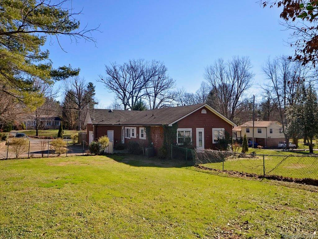 581 Westbrook Road - Photo 19