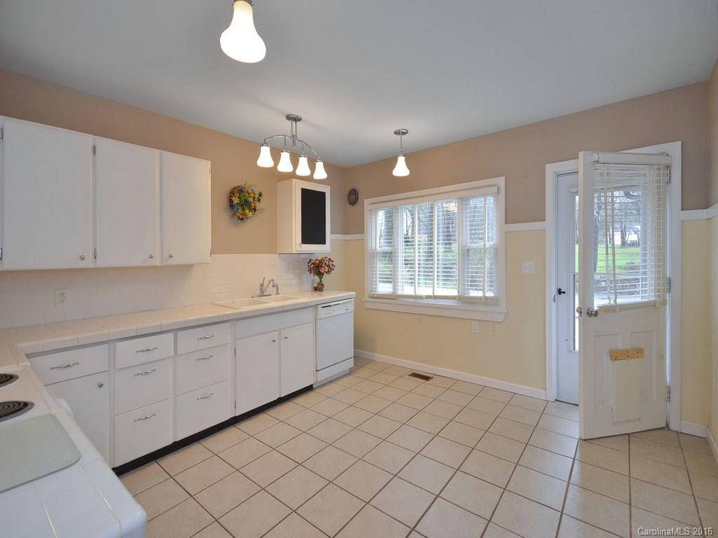 581 Westbrook Road - Photo 9