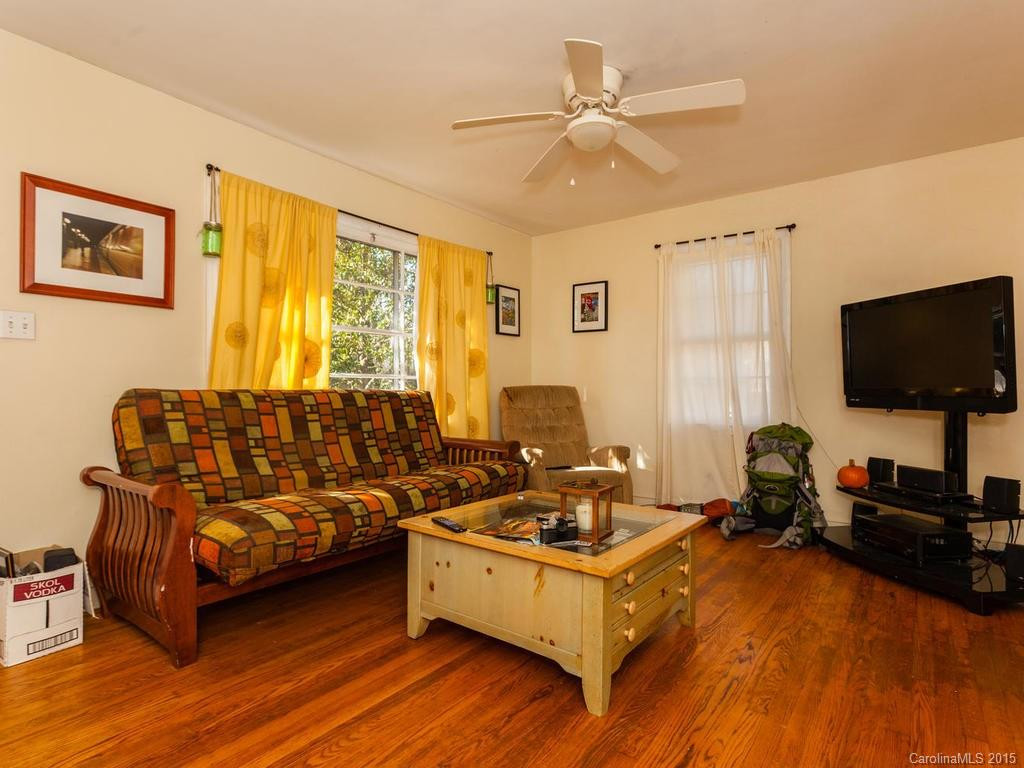 2 Pinewood Place - Photo 4