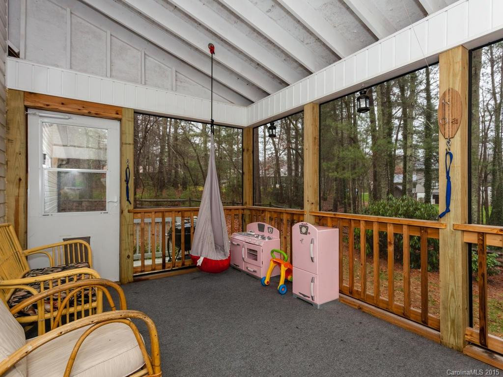 221 Pine Cove Lane - Photo 18