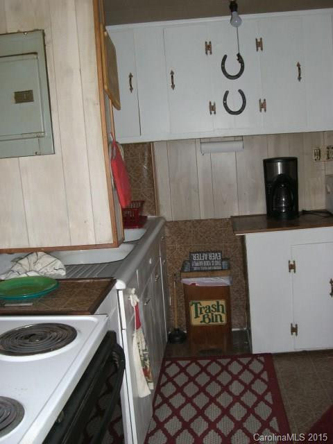 697 Jackson Road - Photo 13