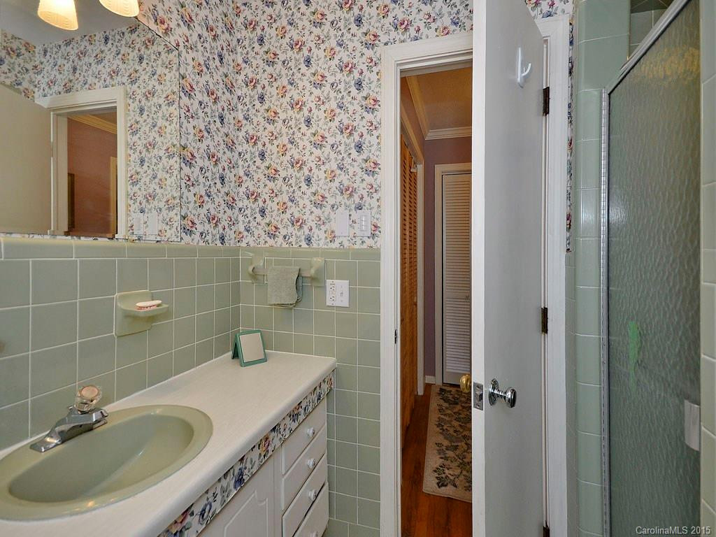 885 Indian Hill Road - Photo 13