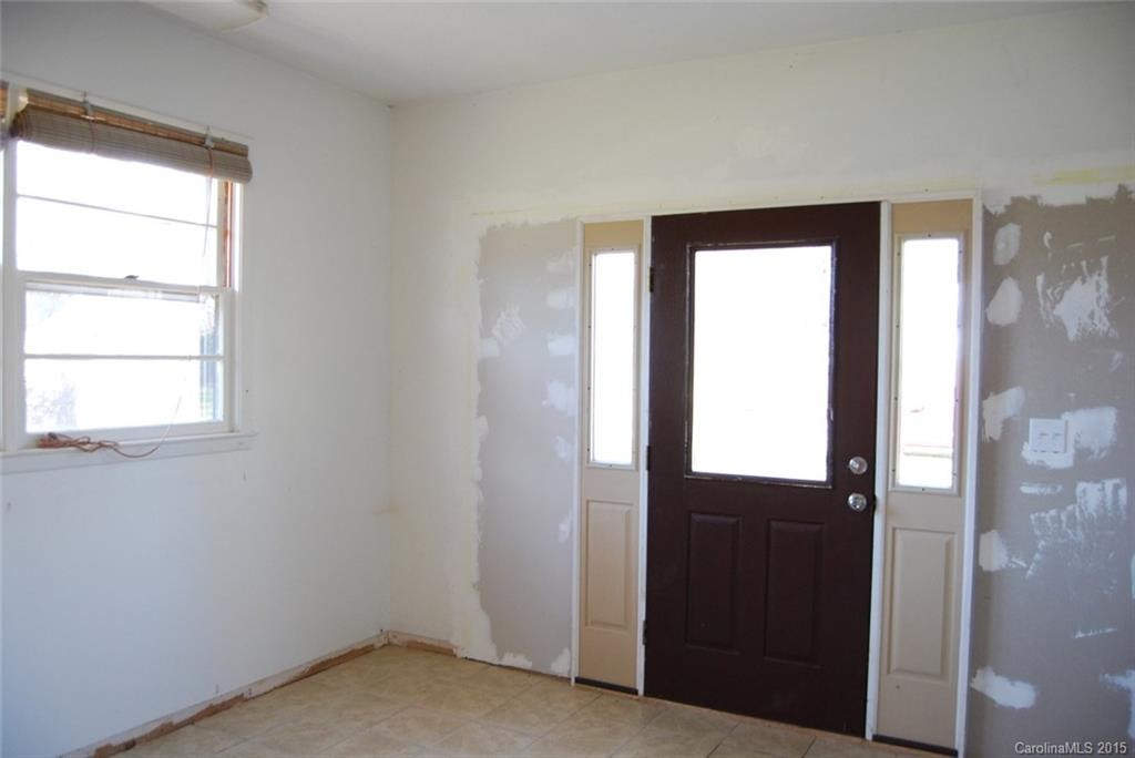 30 Westside Drive - Photo 8