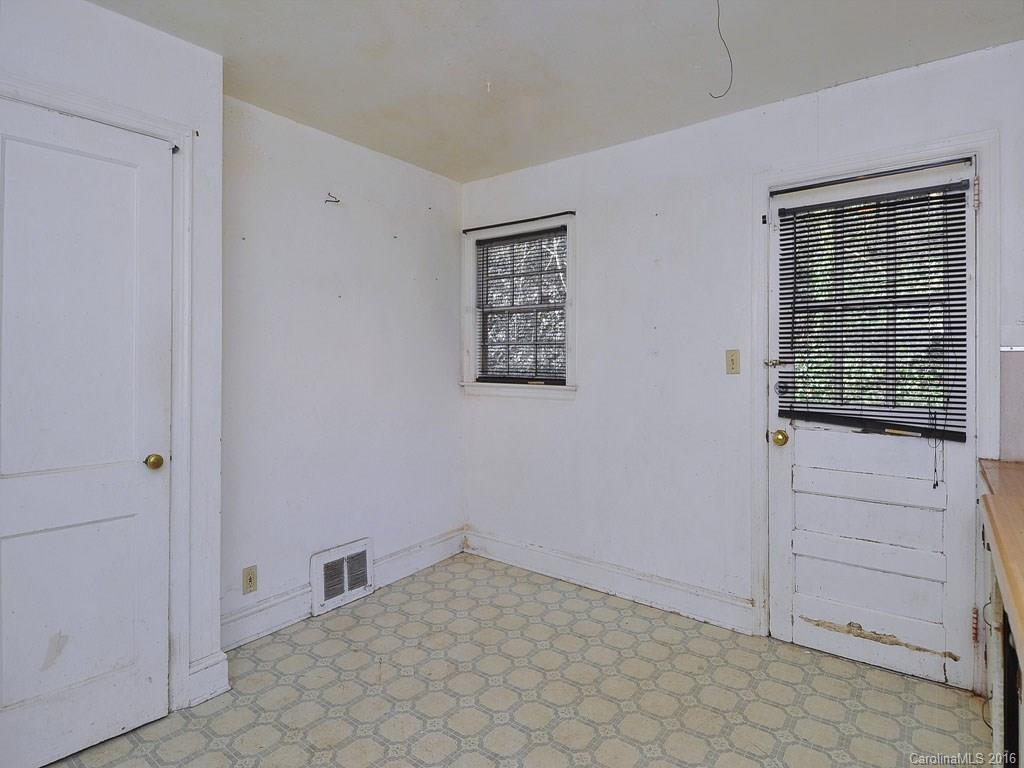19 Aurora Drive - Photo 6