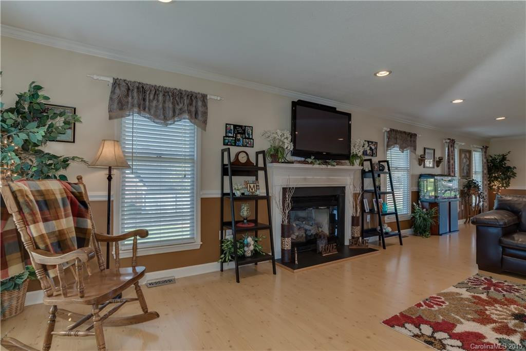 285 Bent Creek Drive - Photo 10
