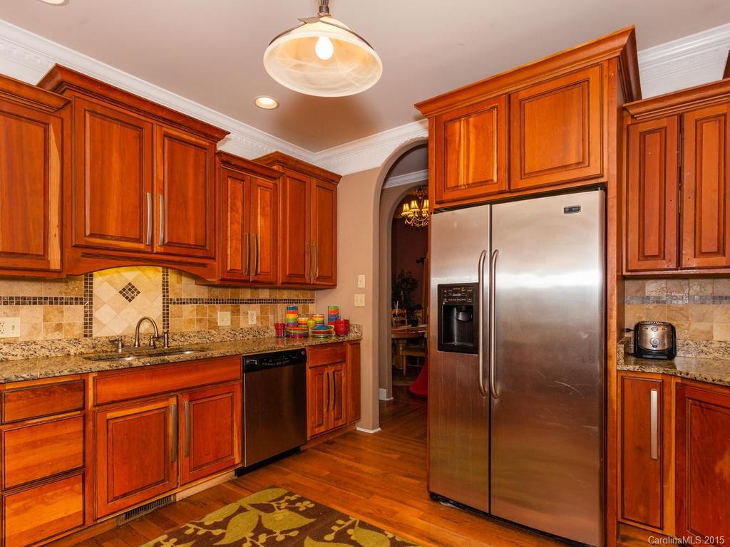 103 Woodhaven Drive - Photo 9