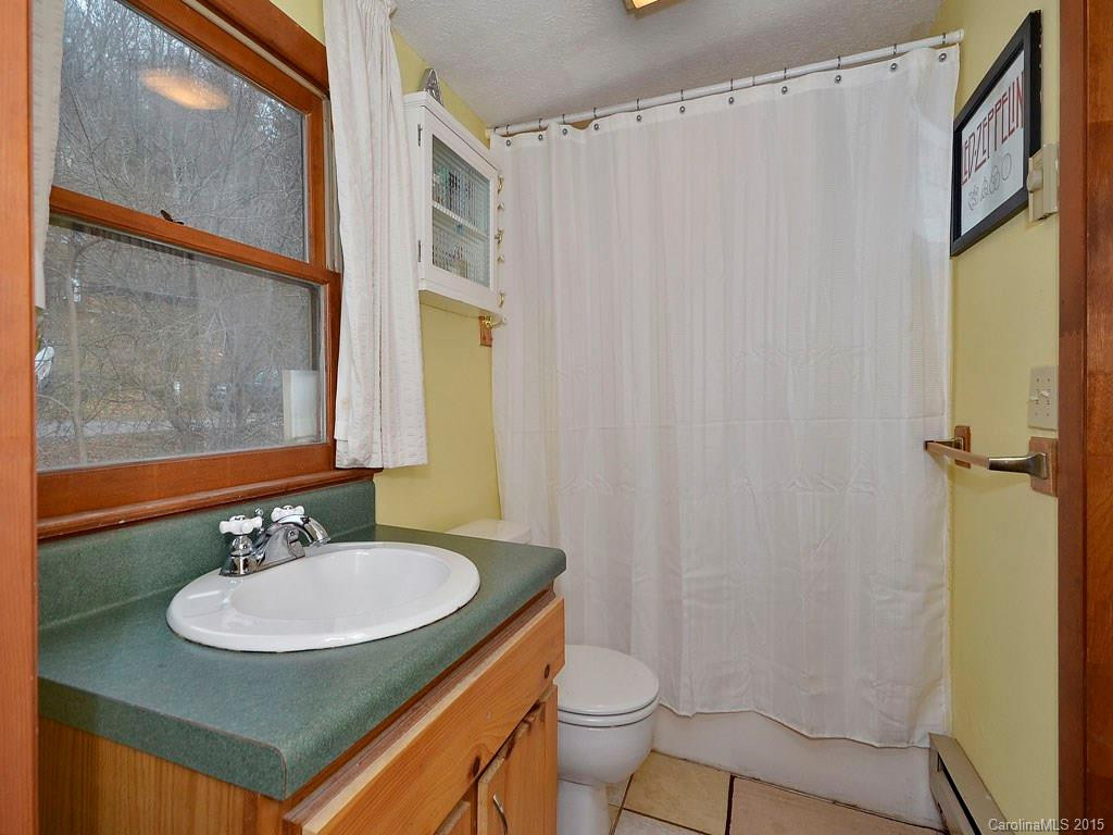296 Matthew Lane - Photo 17