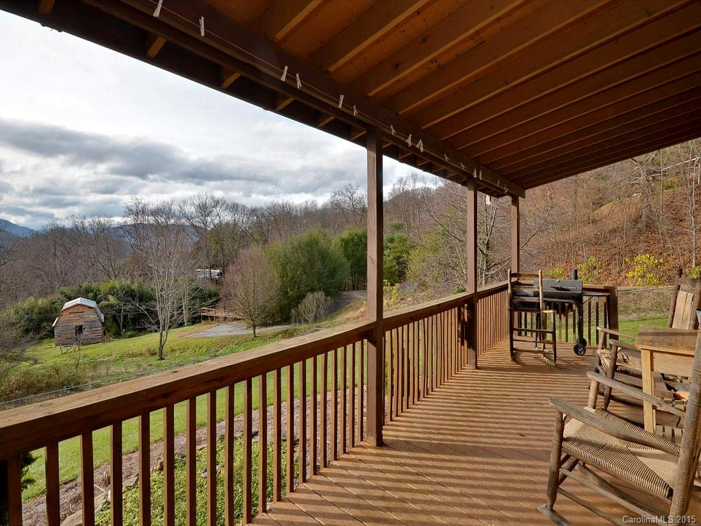 296 Matthew Lane - Photo 4