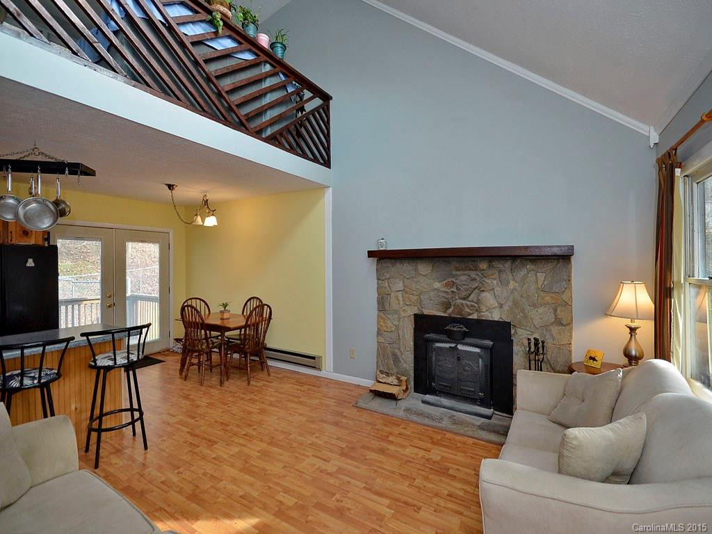 296 Matthew Lane - Photo 6