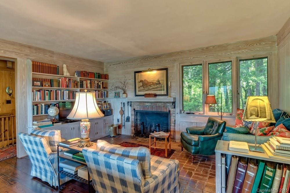 190 Overlook Circle - Photo 11